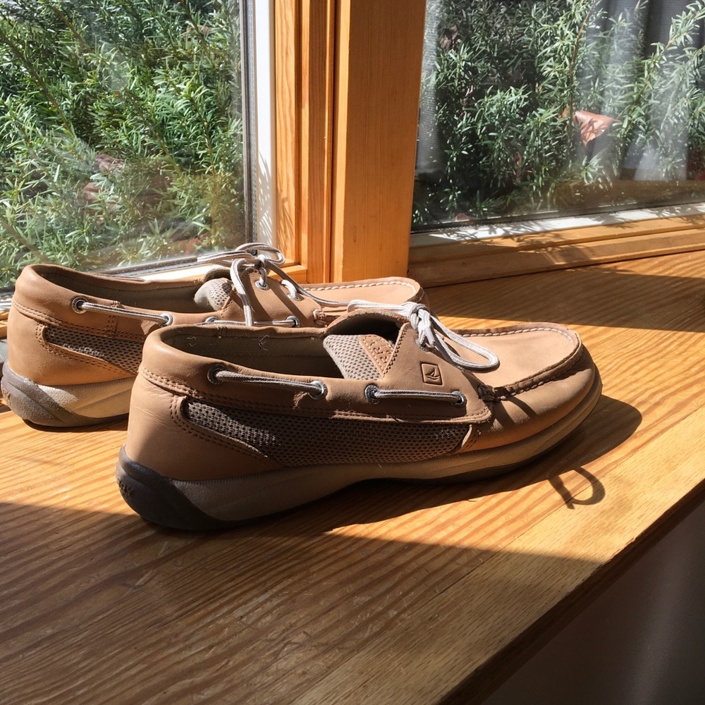 Sperry Topsiders